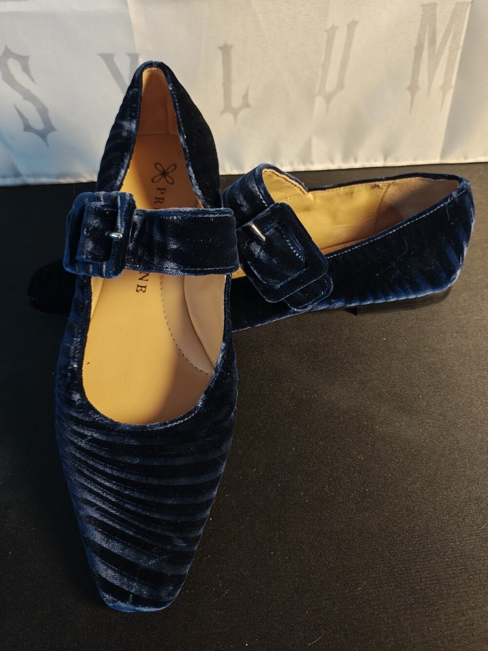 PROSPERINE $334 Women's 37.5 (6.5 / 7) Blue Velvet Ballet Flats New Blemishes